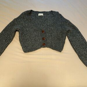Urban Outfitters Gray Cropped Sweater